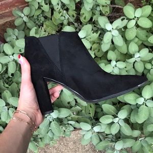 Marc Fisher high heel boots